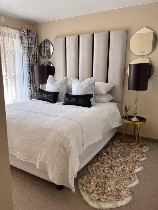 Iyana Place Apartment
